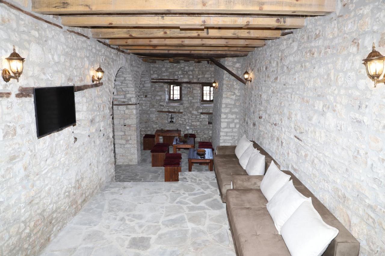 Villa Athina In Berat Castle - Since 1741 外观 照片