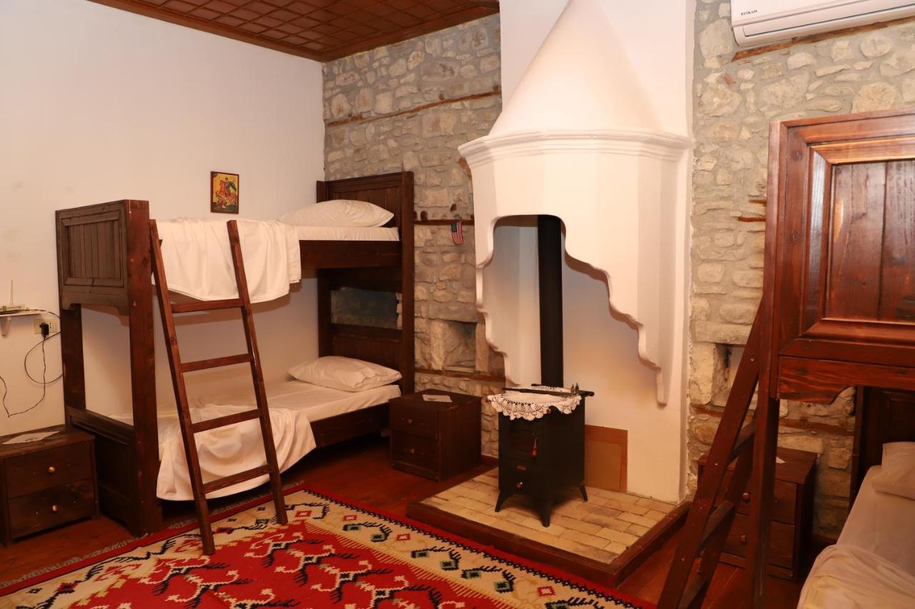 Villa Athina In Berat Castle - Since 1741 外观 照片